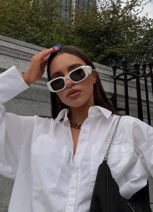 Крутые солнцезащитные очки prada
