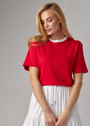 Трикотажная женская футболка с контрастной окантовкой - красный цвет, l (есть размеры)