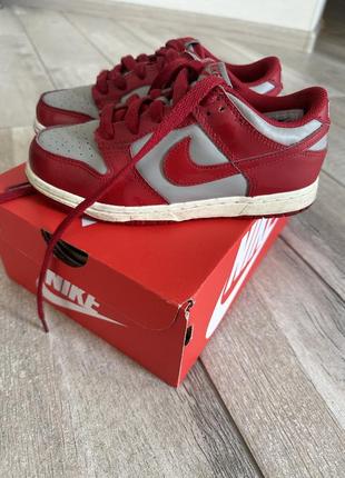 Продам кроссовки nike dunk оригинал