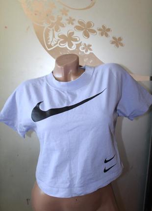 Nike спортивна футболка оверсайс