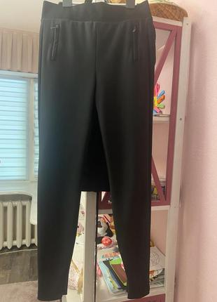 Черные брюки zara, размер м