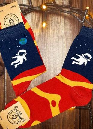 Модные высокие носки с принтом космонавт - носки прикол для парня