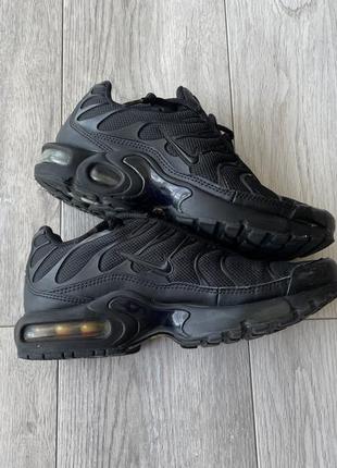 Кроссовки nike air max plus tn