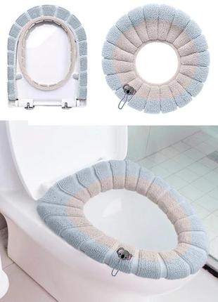 Чехол на сиденье унитаза серый съемный мягкий теплый с фиксацией для туалета 30 см с петелькой для поднятия
