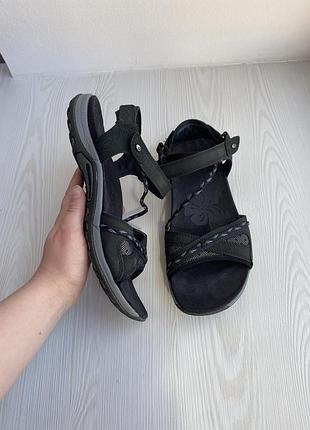 Merrell босоніжки сандалі шльопанці шльопки