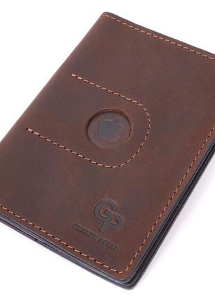 Стильна шкіряна обкладинка на паспорт з утримувачем для apple airtag grande pelle 11621 коричневий