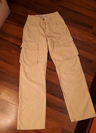 Прямые джинсы карго bershka с карманами