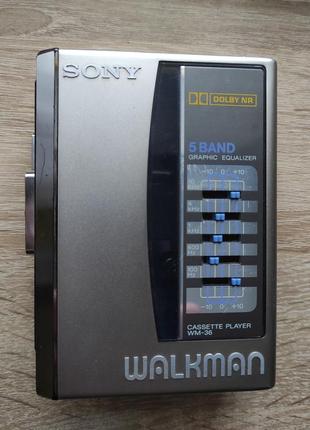 Винтажный кассетный плеер sony walkman cassette player wm-36. japan
