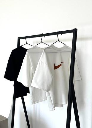 Костюм из футболки nike и шорт