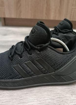 Оригинальные кроссовки adidas questar flow nxt в идеальном состоянии