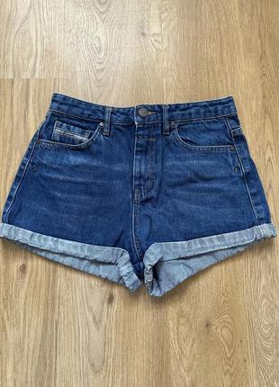 Короткие джинсовые шорты pull &amp; bear