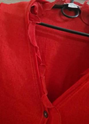 Красная кофта полувер кардиган руши меринос шерсть на пуговицах