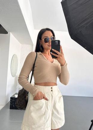 Женские джинсовые шорты цвета