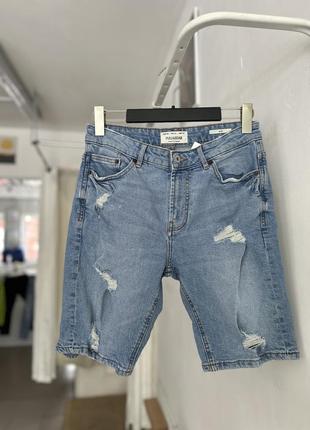 Мужские джинсовые шорты с потертостями pull &amp; bear &lt;unk&gt; цена 500 грн