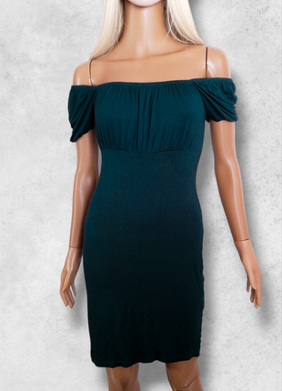 Гарна міні сукня смарагдового кольору missguided