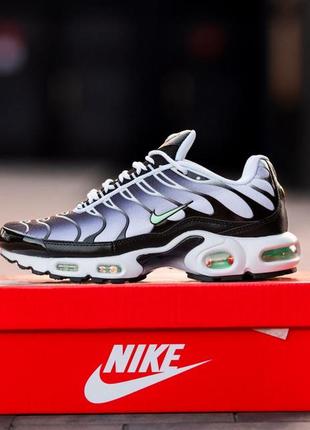 Nike air max tn plus "black/white/mint"