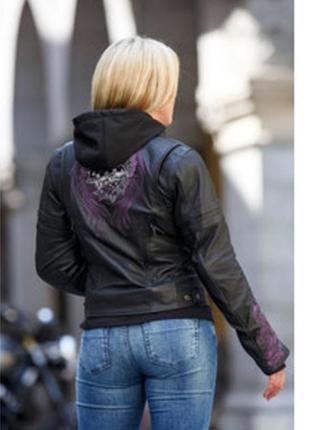 Кожаная мотоциклетная женская куртка