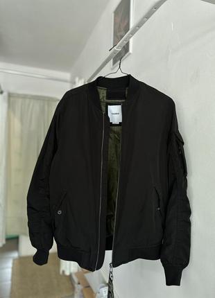 Мужская куртка бомбер pull &amp; bear &lt;unk&gt; цена 700 грн