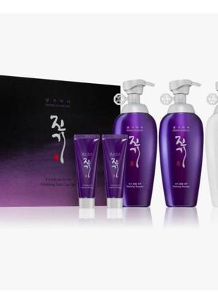 Регенирирующий набор daeng gi meo ri vitalizing hair care set
