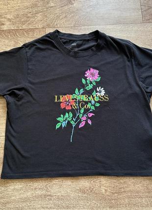 Levi’s женская футболка !оригинал!