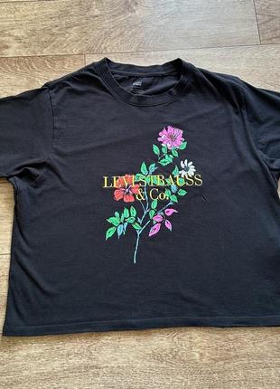 Levi’s женская футболка !оригинал!5 фото