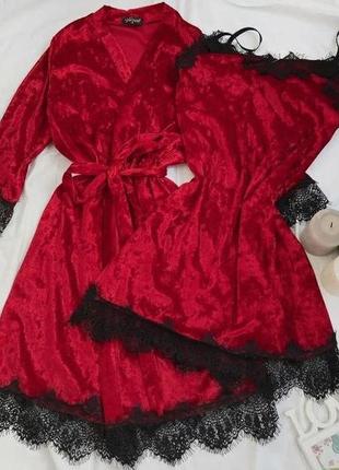 Комплект  ночнушка и халат яркий и очень красивый из мраморного велюра красный  tra