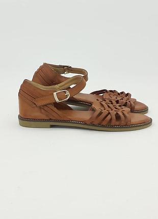 Продам жіночі сандалі