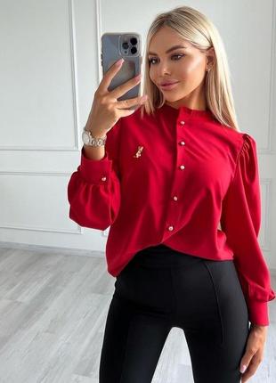 Элегантная блуза на пуговицах красный  tra