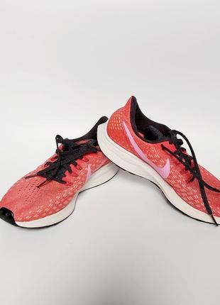 Кроссовки женские nike p. 38