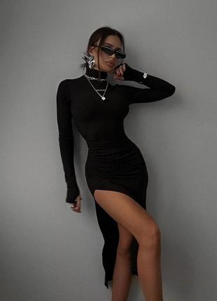 Нереальное трикотажное платье с высоким разрезом по ноге черный tra