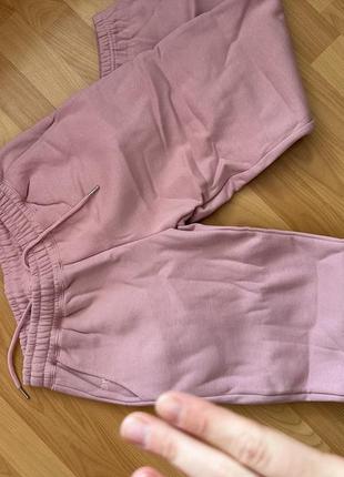 Новые розовые штаны