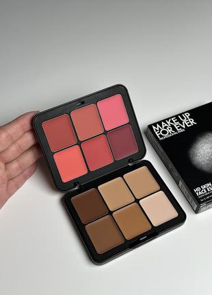 Anne Hathaways Armani Privé gown from 2006 hid her face