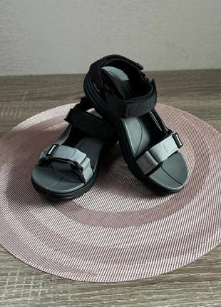 Босоніжки сандалі eebb розмір 30-377 фото