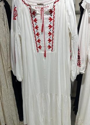 Вышиванное платье миди народное украинское