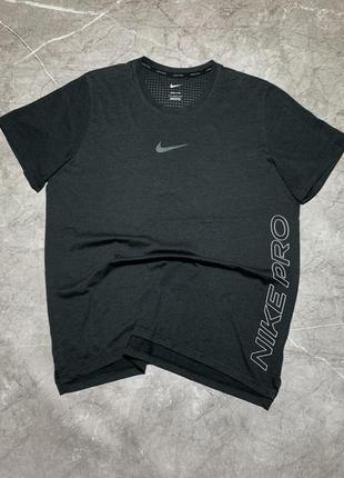 Футболка nike names pro