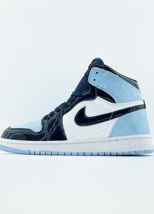 Женские кроссовки nike air jordan 1 retro high unc patent blue 36-37-39