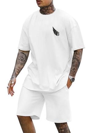 Белый комплект футболка шорты мужской стильный