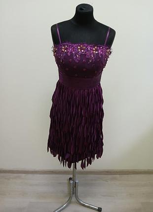 Сукня ошатна