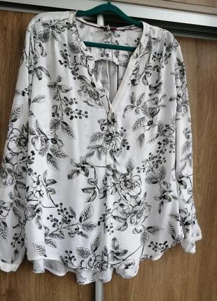 Стильна блуза/блузка/сорочка/топ у квітковий принт joules. батал. англія.