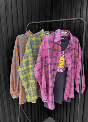 Базовая рубашка в трендовых цветах8 фото