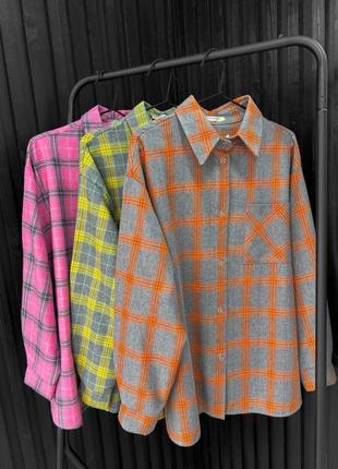 Базовая рубашка в трендовых цветах7 фото