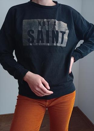 Кофта, размер s, с надписью not a saint