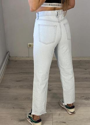Джинсы gap