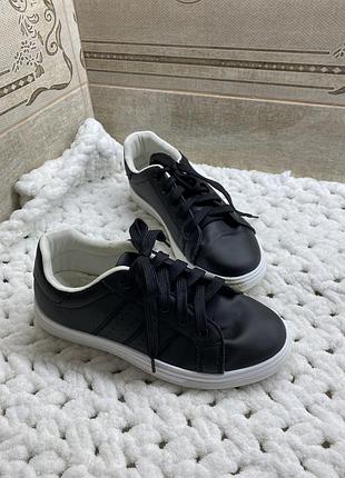 Кеди кросівки жіночі чорні / кросівки жіночі чорні універсальний/ 40 розмір жіночі кеди кроси / є обмін