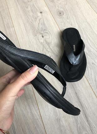 В'єтнамки reebok р. 37.5