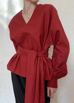 Красная рубашка в стиле кимоно prettylittlething