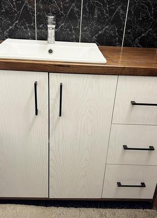 Тумбочка під умивальник з дерев'яною стільницею