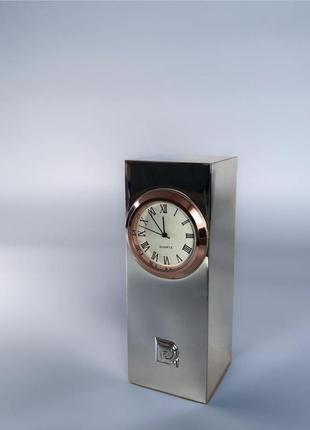 Годинник настільний від бренду pierre cardin