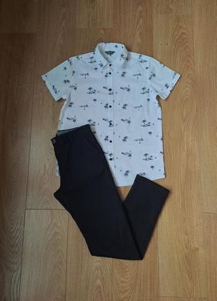 Нарядный набор для мальчика/чёрные брюки/белая рубашка с коротким рукавом для мальчика