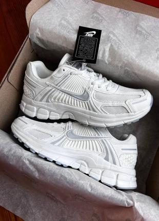 Nike zoom vomero 5 white grey